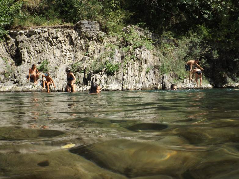  Image name: Image34.jpg 
 width: 783 pixel 
 height: 587 pixel 
 Size: 120119 bytes 
 Click to enlarge 